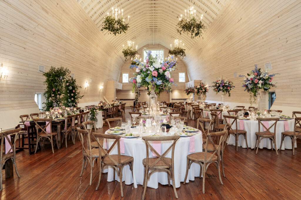reception decor at Historic Wakefield Barn